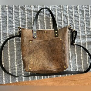 Jill’s Homestead Shorty Tote in dirty whiskey